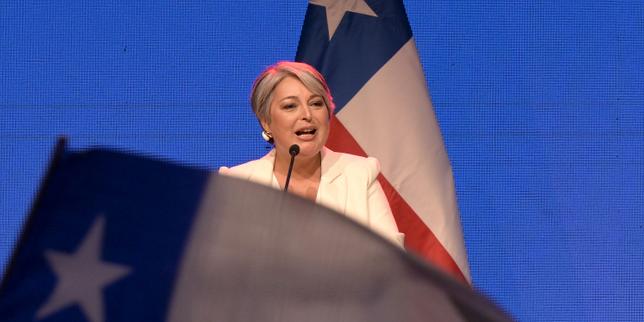 presidentielle-au-chili:-la-comunista-jeannette-jara-y-el-ultraconservador-jose-antonio-kast-en-tete-du-premier-tour