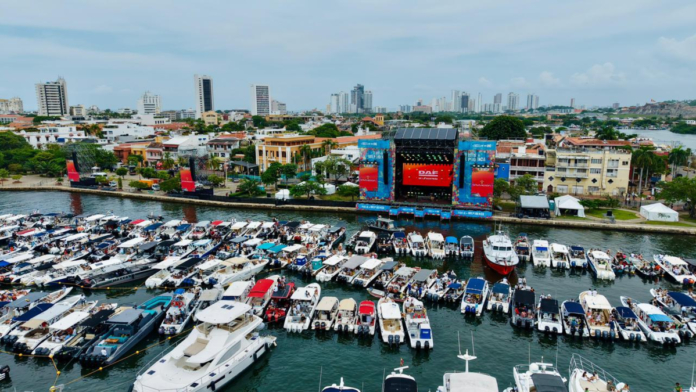 cartagena-|-festival-nautico-y-bololo-del-arsenal-reunio-a-mas-de-120.000-personas-en-una-celebracion-sin-precedentes