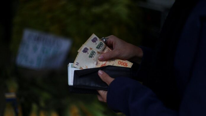 uno-por-uno:-todos-los-trabajadores-que-cobran-aumento-de-salarios,-mas-el-aguinaldo-en-diciembre