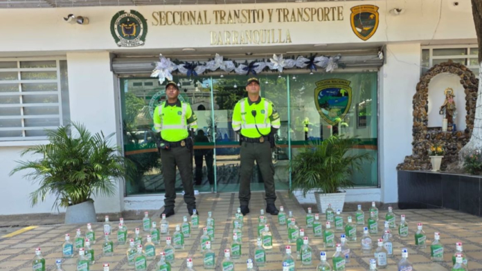incautan-189-botellas-de-licor-de-contrabando-en-barranquilla:-ya-son-cerca-de-2.600-decomisadas-este-ano-y-autoridades-instantaneas-a-evitar-riesgos