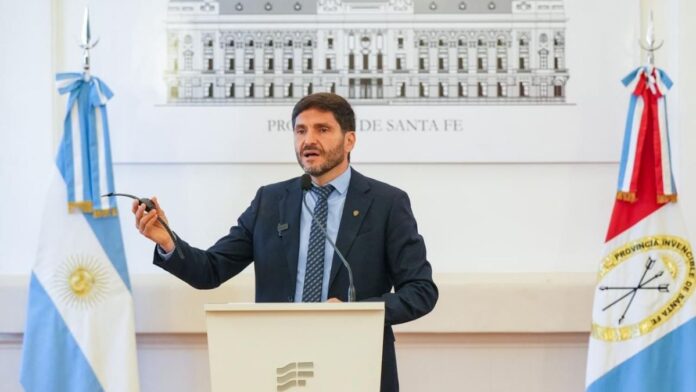 santa-fe-coloco-deuda-por-u$s800-millones-en-nueva-york,-a-nueve-anos-y-una-tasa-del-8,1%