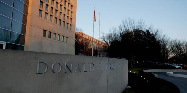 un-defaut-de-nobel,-donald-trump-donne-son-nom-a-un-«institut-de-la-paix»