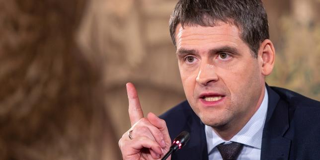 en-lituania,-el-extremo-derecho-de-la-ofensiva-contra-el-publico-audiovisual