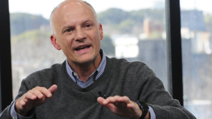 exdirector-del-fmi-critico-a-javier-milei:-“cree-que-sabe-mas-de-economia-que-su-equipo-economico”