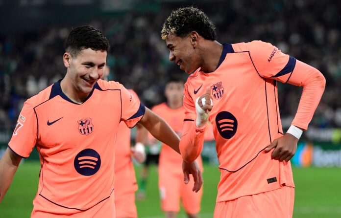 el-barcelona-confirma-su-mejoria-con-goleada-al-betis-y-triplete-de-ferran