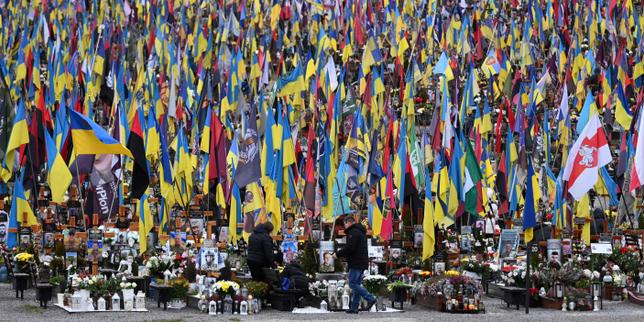 en-directo,-guerra-en-ucrania:-volodymyr-zelensky-dit-avoir-eu-una-conversacion-telefonica-«sustancia-y-constructiva»-con-los-emisarios-americanos,-steve-witkoff-y-jared-kushner