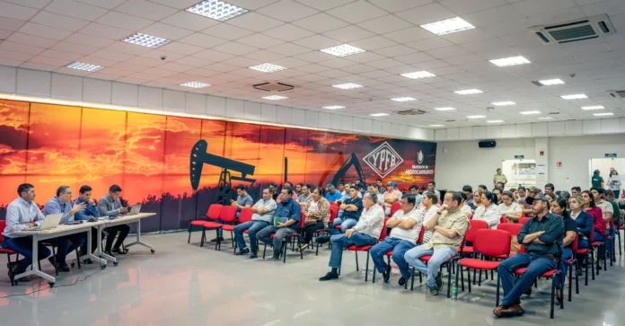 ypfb-cancela-en-tres-pagos-bs-172-millones-a-cisterneros