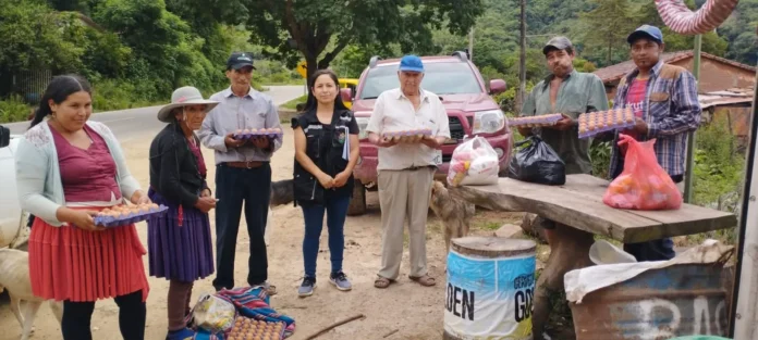 alcaldia-de-samaipata-entrega-viveres-a-afectados-por-las-riadas