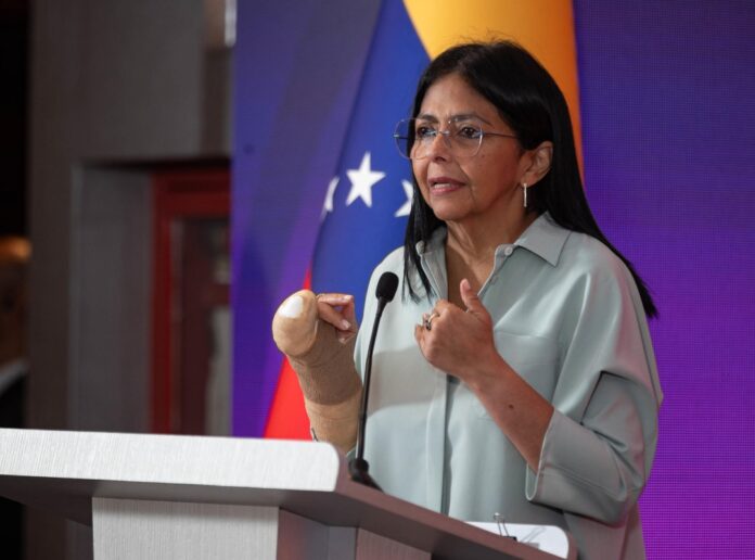 delcy-rodriguez-exige-a-trabajadores-extremar-vigilancia-en-instalaciones-petroleras
