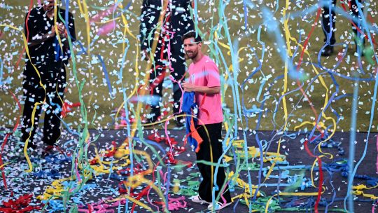 la-mania-por-messi-alcanza-su-punto-maximo-en-nueva-delhi,-la-capital-india-afectada-por-la-contaminacion