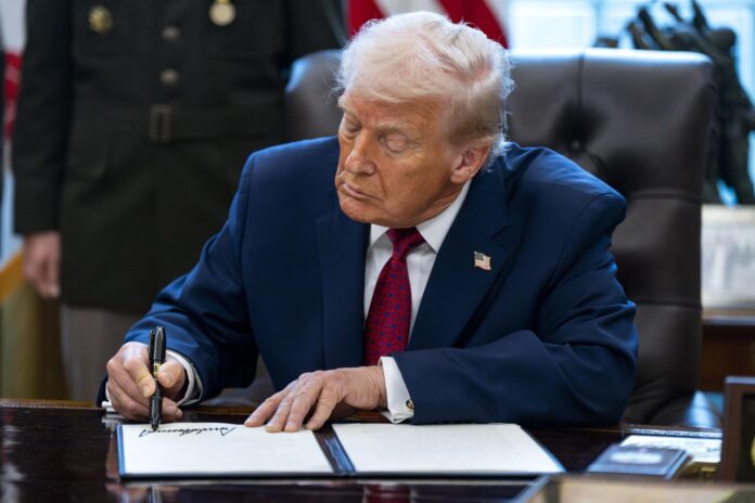 trump-amplia-la-prohibicion-total-de-viaje-a-siete-paises-ya-la-autoridad-palestina:-¿venezuela-esta-en-la-lista?