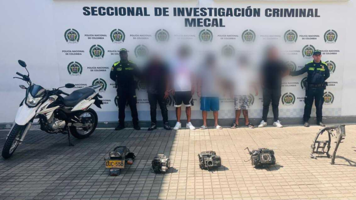video-|-asi-operaba-una-temida-banda-de-ladrones-de-motos-en-cali:-la-policia-capturo-a-cinco-presuntos-integrantes;-uno-era-un-menor