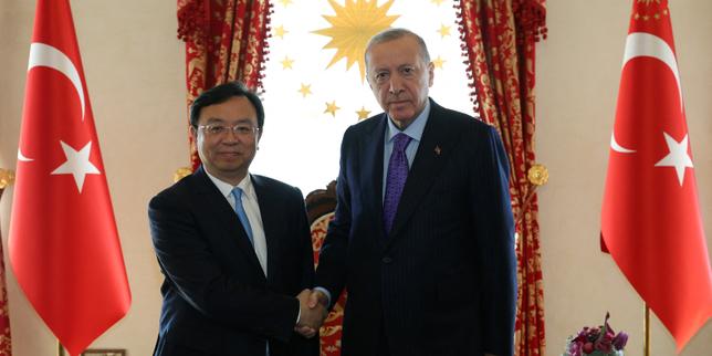 en-turquia,-la-implantacion-del-gigante-automovil-chino-byd-en-manisa-se-retrasa