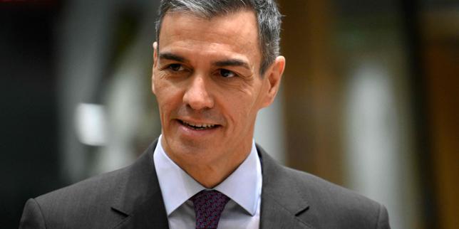 en-espana,-desvio-socialista-y-poussee-del-extremo-derecho-en-estremadure