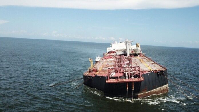 el-petroleo-rebota-con-fuerza-por-el-bloqueo-de-eeuu-a-venezuela