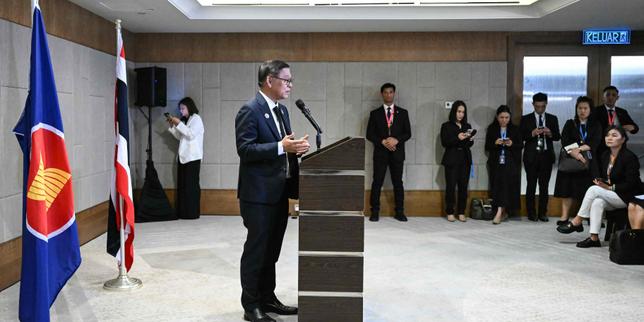 le-cambodge-acusa-a-la-thailande-d’avoir-lance-des-frappes-aeriennes-pres-d’angkor