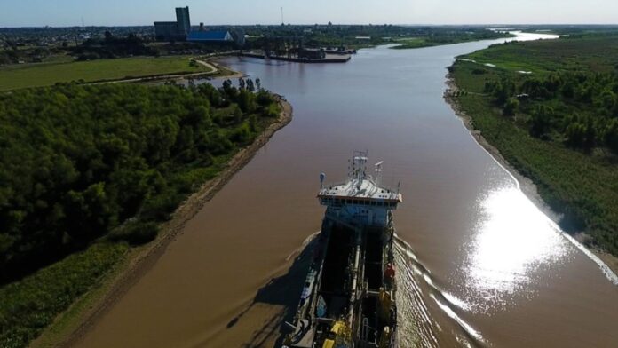 lanzan-la-licitacion-internacional-para-concesionar-la-via-navegable-troncal