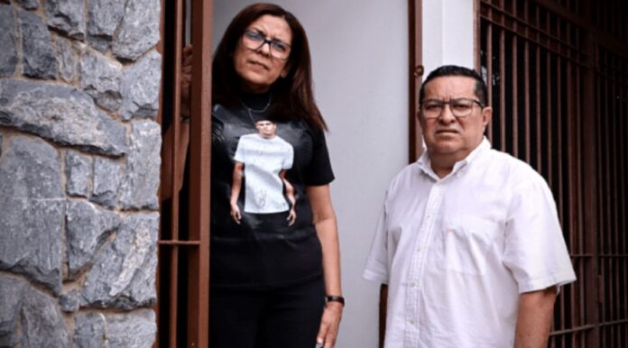 la-madre-de-juan-pablo-pernalete-necesita-ayuda-para-operarse