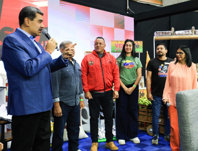 “eso-se-cumple,-llueva,-truene-o-relampaguee”:-lo-que-dijo-maduro-sobre-los-contratos-con-chevron