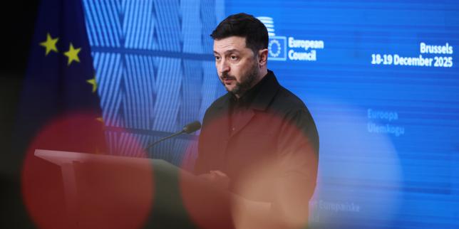en-direct,-guerre-en-ukraine :-le-porte-parole-du-kremlin-refuse-de-commenter-le-plan-de-paix-americain-presente-par-volodymyr-zelensky