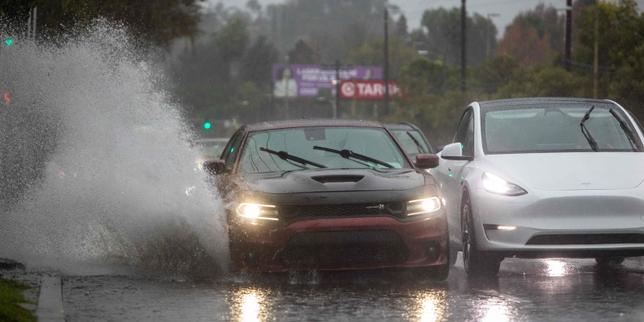 los-angeles-en-estado-de-urgencia-para-noel-se-enfrenta-a-lluvias-torrenciales-y-riesgos-de-inundaciones-mayores