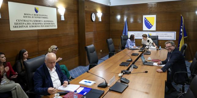 bosnia:-la-eleccion-presidencial-parcial-anulada-en-la-republica-sera-por-razon-de-irregularidades.