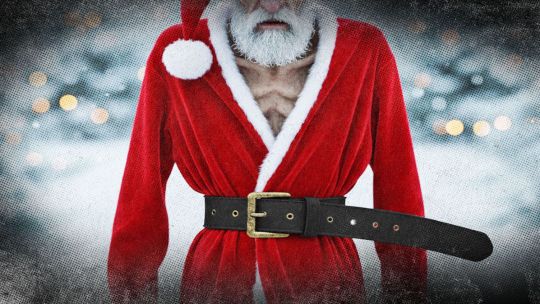 apretando-el-cinturon-de-papa-noel