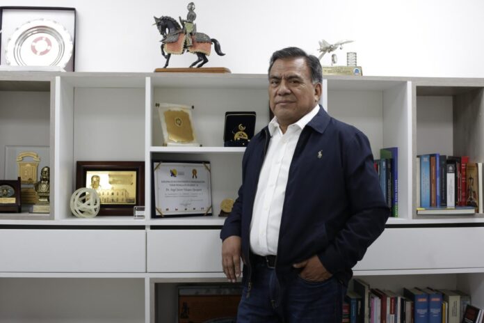 javier-velasquez-quesquen:-“yo-no-le-voy-a-hacer-la-plana-ni-la-agenda-al-que-ha-ganado”
