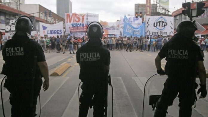 la-justicia-declara-nulo-el-protocolo-antipiquetes-de-patricia-bullrich