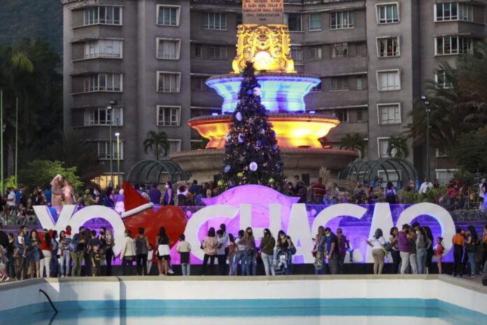 chacao-se-alista-para-despedir-el-ano-en-la-plaza-francia-de-altamira
