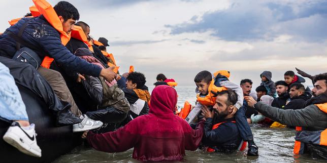 inmigracion:-mas-de-41.000-personas-atravesaran-la-mancha-para-reincorporarse-a-la-royaume-uni-en-2025,-y-mas-alla-de-2022