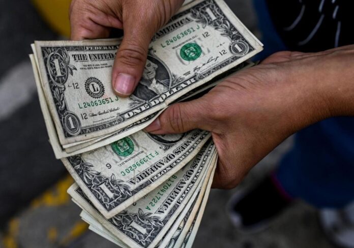 salarios-minimos-en-america-latina:-mexico,-colombia-y-bolivia-lideran-los-aumentos;-venezuela-en-la-cola