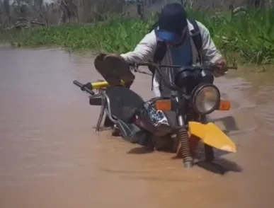 yapacani:-desborde-del-rio-vibora-aisla-a-dos-comunidades