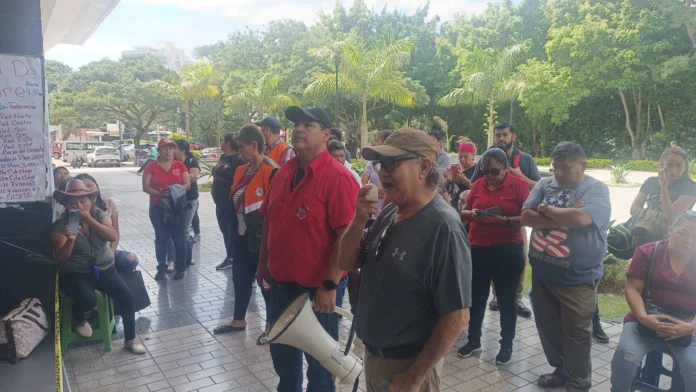 trabajadores-en-salud-se-declaran-en-emergencia-por-el-ds-5503