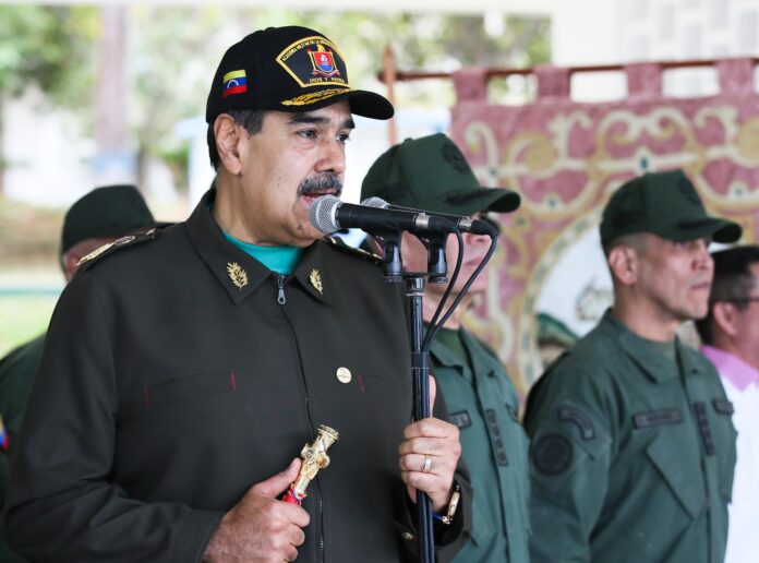 candidatos-y-politicos-peruanos-reaccionan-ante-la-captura-de-nicolas-maduro-por-fuerzas-de-eeuu.