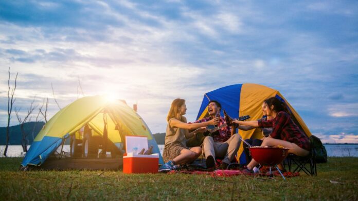 ¡preparate-para-una-escapada!-este-supermercado-tiene-ofertas-especiales-en-equipo-de-camping