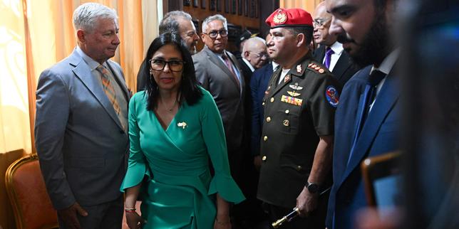 en-directo,-venezuela-:-delcy-rodriguez-afirma-qu’«aucun-agent-exterieur-ne-gouverne-le-venezuela»,-despues-de-las-declaraciones-de-donald-trump