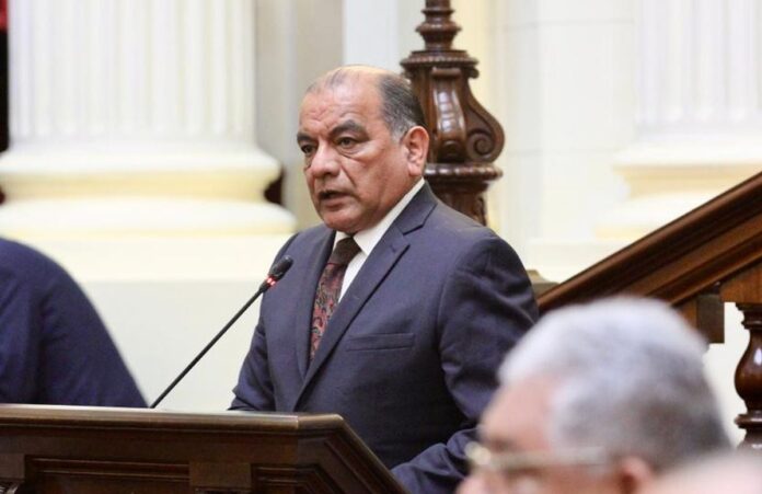 jee-lima-centro-2-ratifica-candidatura-de-cesar-astudillo-y-rechaza-tacha-contra-lista-al-senado-de-fuerza-popular