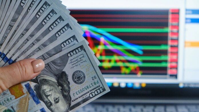 economia-mantiene-el-dolar-a-4%-del-techo-de-la-banda-cambiaria,-mientras-el-bcra-acumula-reservas