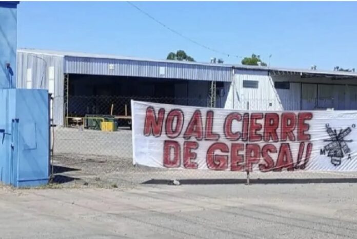 por-la-caida-en-las-ventas-cerro-importante-fabrica-de-alimento-balanceado.-tension-entre-los-trabajadores
