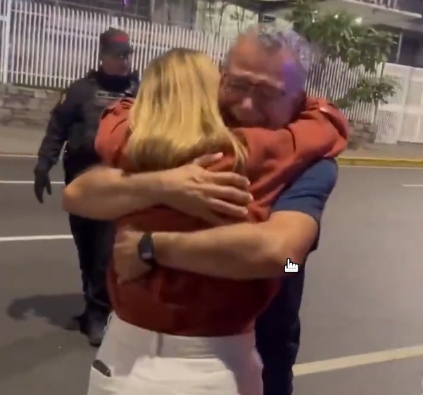 primeras-excarcelaciones-de-presos-politicos:-enrique-marquez-y-biagio-pilieri-se-reunen-con-sus-familiares