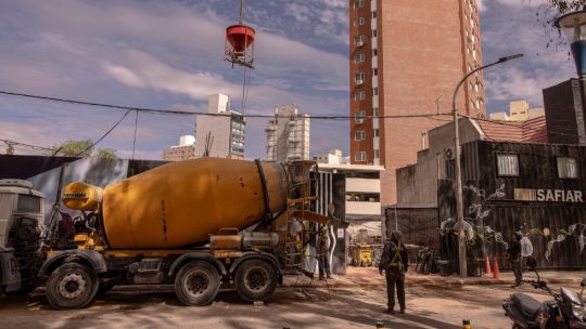 construccion-en-argentina-registra-mayor-caida-mensual-de-2025