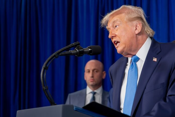 trump-emprende-acciones-contra-republicanos-disidentes-tras-votacion-sobre-operacion-militar-en-venezuela