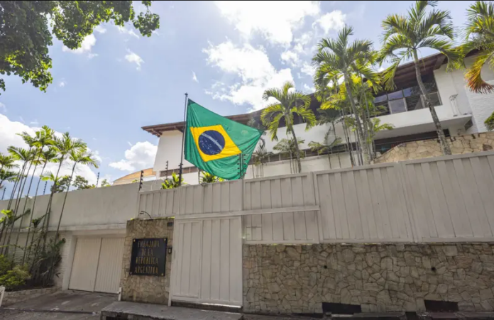 brasil-decide-dejar-de-representar-a-argentina-en-la-embajada-en-venezuela