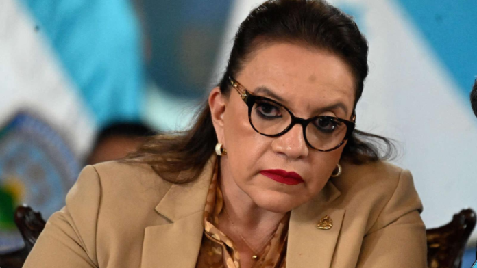 honduras-se-encuentra-en-una-brecha-de-poder-y-dos-medidas-tardias-estan-aumentando-las-apuestas