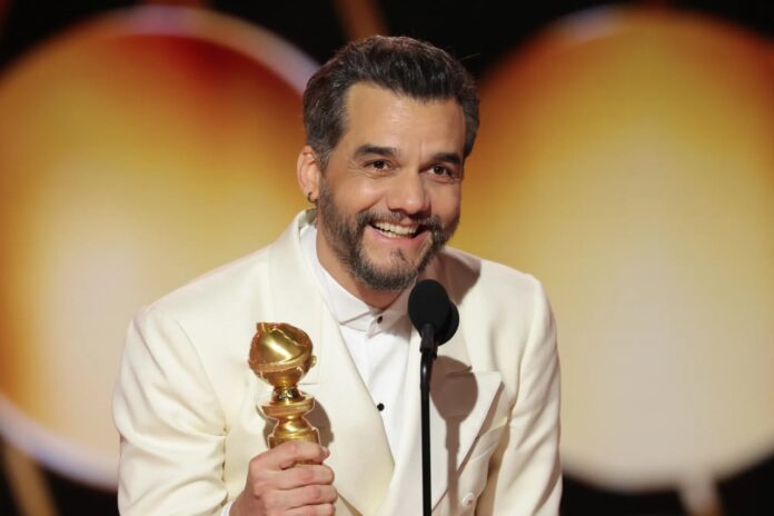 wagner-moura-becomes-first-brazilian-to-win-golden-globe-for-best-actor