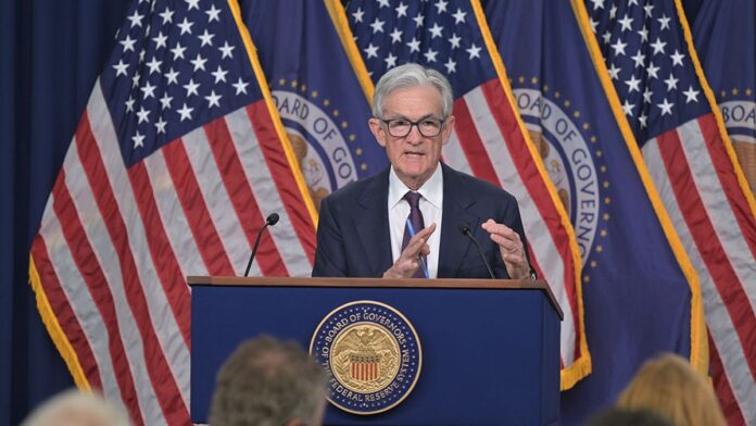 donald-trump,-a-la-carga-por-la-fed:-jerome-powell-fue-citado-por-fiscales-federales-y-hablo-de-amenazas-del-gobierno
