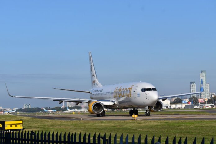 flybondi-airline-cancels-125-flights-at-start-of-high-season-in-argentina