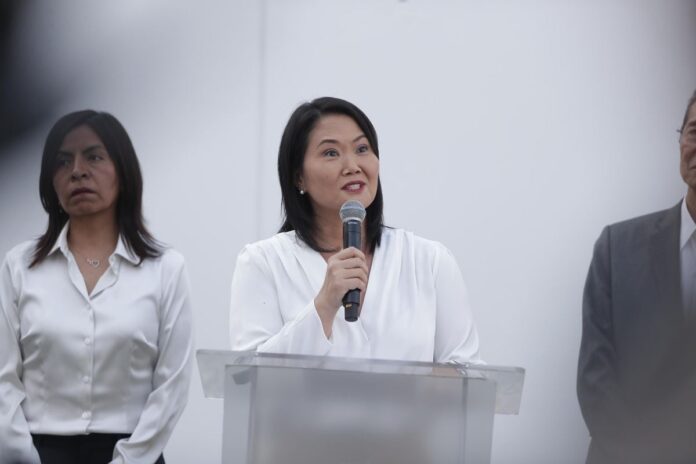 keiko-fujimori:-juez-ejecuta-fallo-del-tribunal-constitucional-y-proceso-de-archivo-por-caso-cocteles