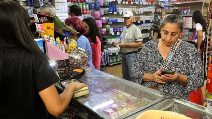 “me-siento-mas-pobre-hoy-que-en-diciembre”:-el-aumento-de-precios-que-registra-venezuela-desde-la-crisis-politica-por-la-captura-de-maduro